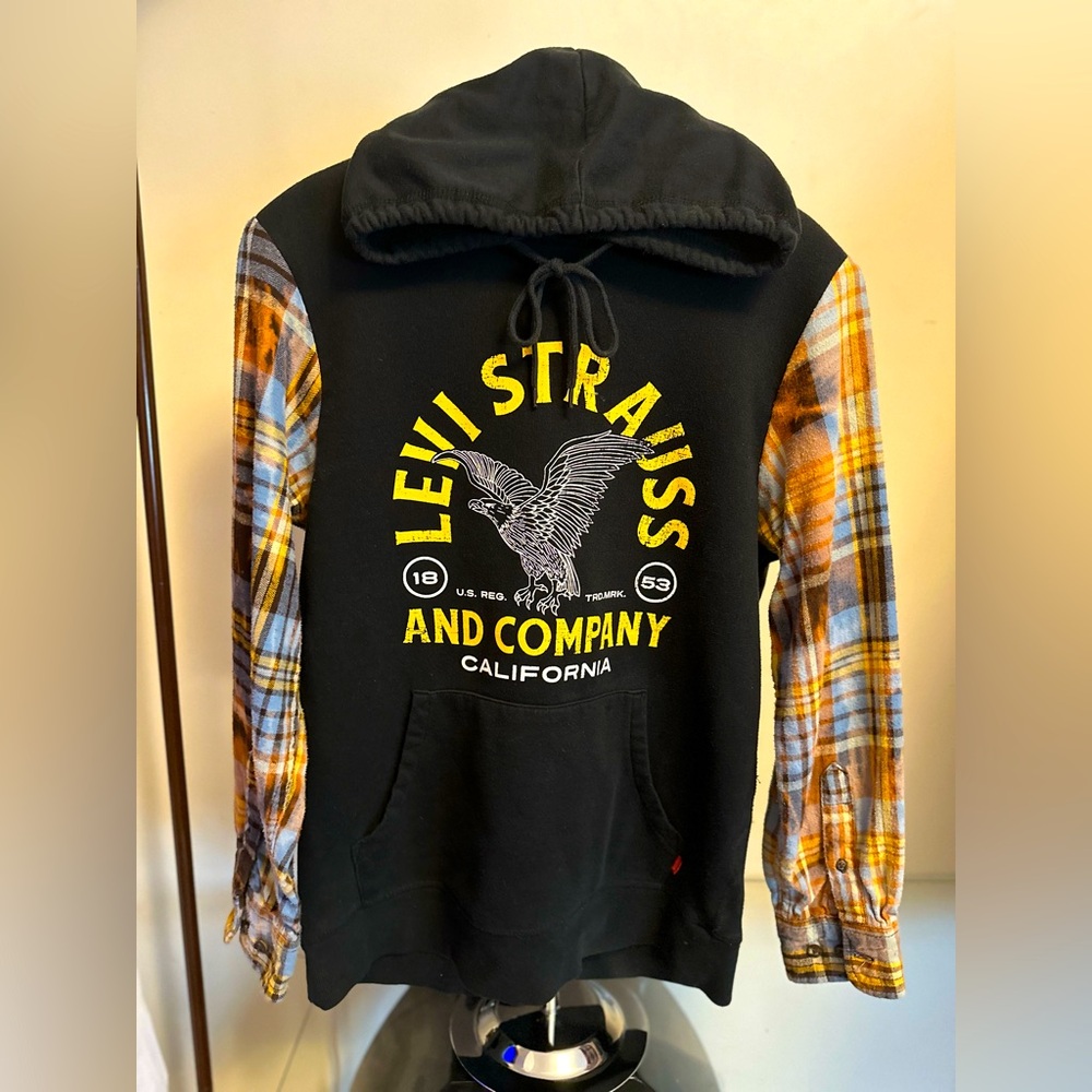 Reworked Levi Hoodie